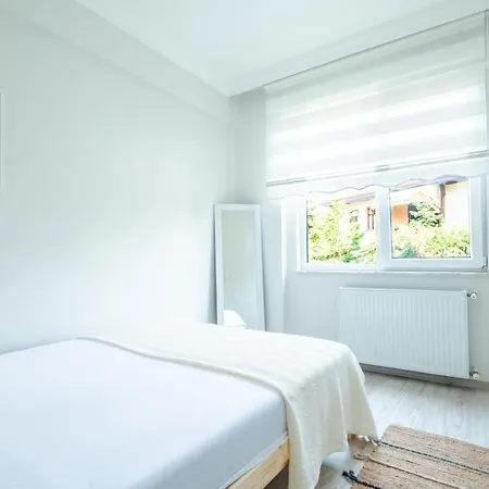 Flat With Balcony In Sapanca Sakarya *